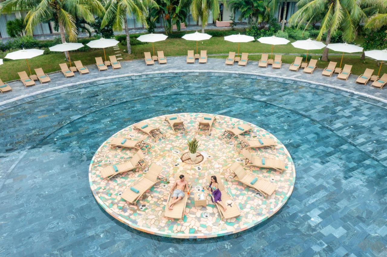 Flc Luxury Hotel Samson Sam Son Bagian luar foto