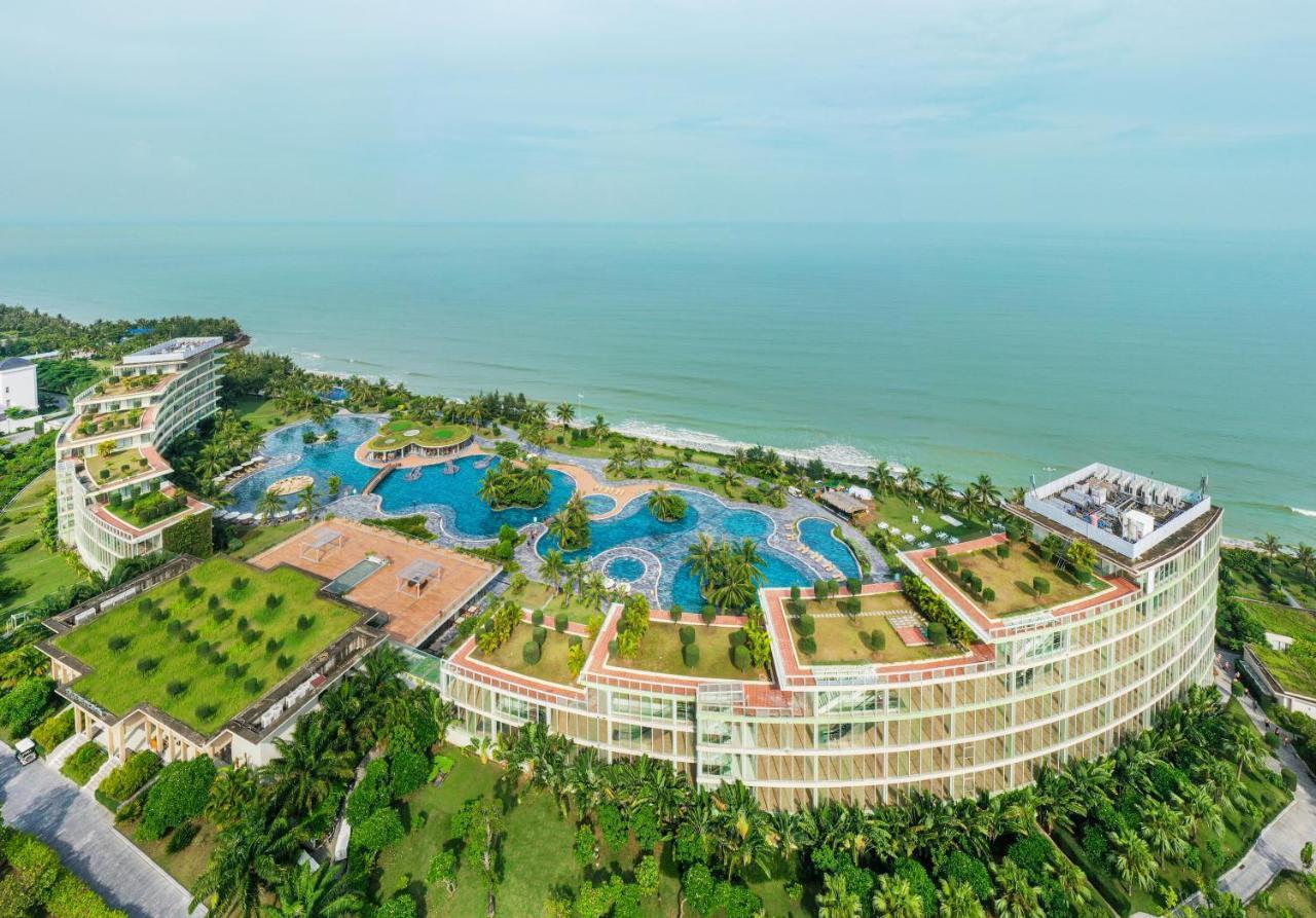 Flc Luxury Hotel Samson Sam Son Bagian luar foto