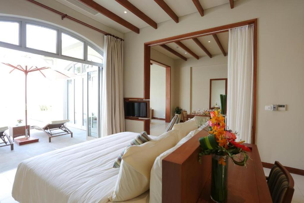 Flc Luxury Hotel Samson Sam Son Bagian luar foto