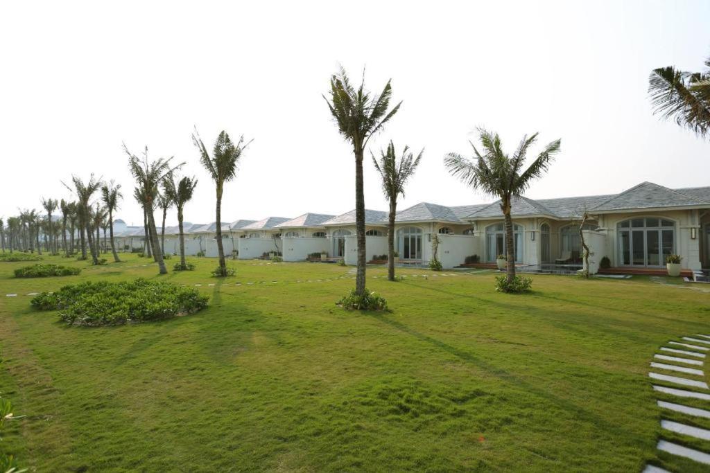 Flc Luxury Hotel Samson Sam Son Bagian luar foto