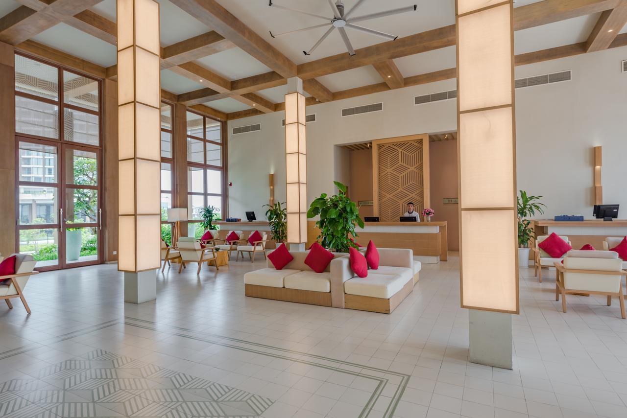 Flc Luxury Hotel Samson Sam Son Bagian luar foto